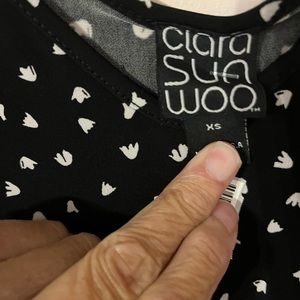 Clara Sua Woo pant suit.  Looks like palazzo pants. These are Bahama length